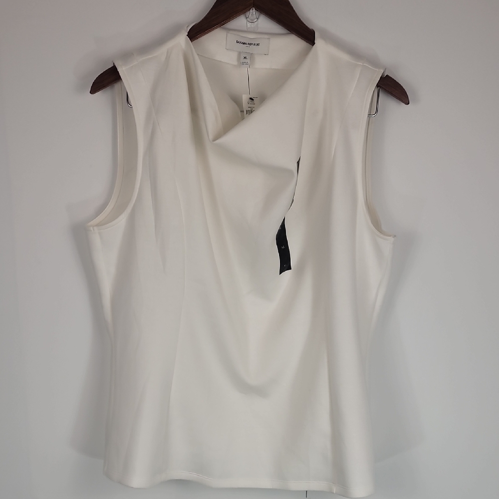 Banana Republic Cream White Sleeveless Blouse